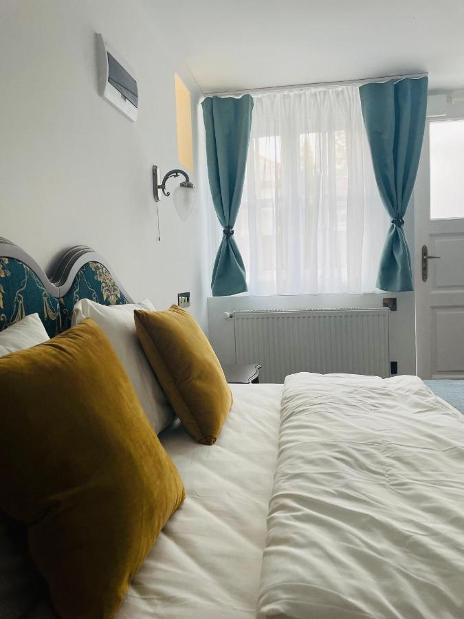 Villabaroque_Eger Eksteriør billede